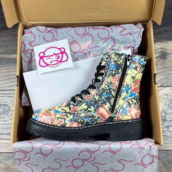 NIB Sugar Kaedy Black Vintage Floral Combat Boots Booties 7M - Picture 9 of 11